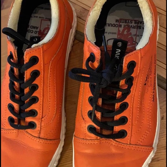 NASA Vans - Picture 3 of 4